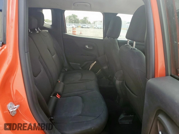 2017 Jeep Renegade Latitude z VIN ZACCJBBB5HPF26425, wystawiony jako Copart lot #57722135 z przebiegiem 59 225 mil mil oraz Czysty tytuł • Clean title. Historia ofert i sprzedaży dostępna na DreamBid. Obrazek 11.