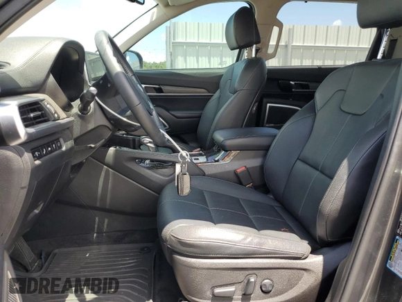 2021 Kia Telluride EX with VIN 5XYP34HCXMG181314, listed as a Copart auction lot 56170945 with 81,425 mi miles and Non repairable. Bid and sale history available at DreamBid. Image 7.