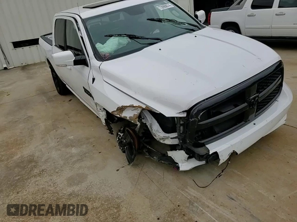 2018 Ram 1500 Sport z VIN 1C6RR7MT6JS209850, wystawiony jako Copart lot #73999674 z przebiegiem 62 109 mil mil oraz Szkoda całkowita • Salvage title. Historia ofert i sprzedaży dostępna na DreamBid. Obrazek 11.