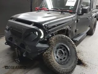 2018 Jeep Wrangler Unlimited Sahara z VIN 1C4HJXEN6JW294774, wystawiony jako IAAI lot #41573606 z przebiegiem 49 325 mil mil oraz . Historia ofert i sprzedaży dostępna na DreamBid. Obrazek 6.