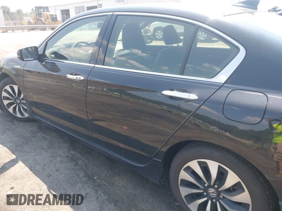 2017 Honda Accord Touring with VIN JHMCR6F74HC005706, listed as a IAAI auction lot 42585878 with 158,388 mi miles and . Bid and sale history available at DreamBid. Image 15.