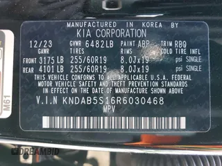 2024 Kia EV9 Light Long Range with VIN KNDAB5S16R6030468, listed as a Copart auction lot 47266195 with 4,675 mi miles and Salvage Title. Bid and sale history available at carsss.com. Image 14.