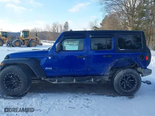 2018 Jeep Wrangler Unlimited Sport S with VIN 1C4HJXDNXJW265764, listed as a IAAI auction lot 41359018 with 50,941 mi miles. Bid and sale history available at carsss.com. Image 15.