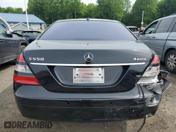 2009 Mercedes-Benz S 550 z VIN WDDNG86X29A243651, wystawiony jako Copart lot #57601455 z przebiegiem 141 637 mil mil oraz Nie do naprawy • Non repairable. Historia ofert i sprzedaży dostępna na DreamBid. Obrazek 6.