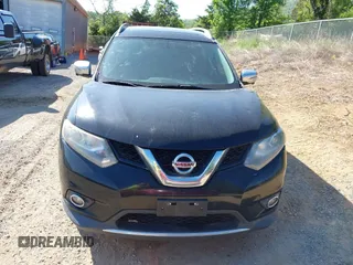 2015 Nissan Rogue SL with VIN 5N1AT2MV0FC879838, listed as a IAAI auction lot 42144778 with 200,965 mi miles. Bid and sale history available at carsss.com. Image 13.