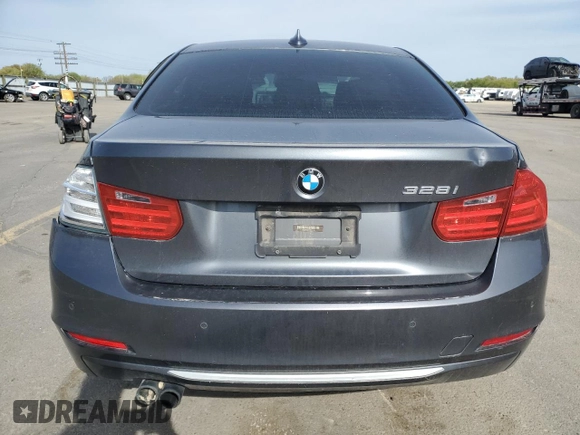 2012 BMW 3 Series 328i с VIN WBA3A5C5XCFJ88765, выставлен на аукционе Copart как лот 53954325 с пробегом 121 610 миль миль и Списание • Salvage title. История ставок и продаж доступна на DreamBid. Изображение 6.