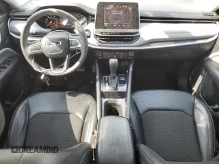 2022 Jeep Compass Latitude with VIN 3C4NJCBB5NT137027, listed as a Copart auction lot 52569835 with 55,619 mi miles and Salvage title. Bid and sale history available at DreamBid. Image 8.
