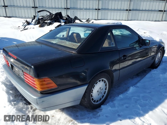 1991 Mercedes-Benz 300 with VIN WDBFA61E7MF020011, listed as a Copart auction lot 84235894 with Not Provided miles and Salvage Title. Bid and sale history available at DreamBid. Image 3.