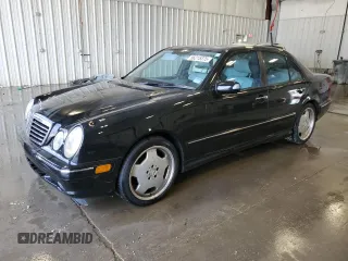 2001 Mercedes-Benz E z VIN WDBJF74J31B186202, wystawiony jako Copart lot #56215375 z przebiegiem Nie podano mil oraz Czysty tytuł • Clean title. Historia ofert i sprzedaży dostępna na DreamBid. Obrazek 1.