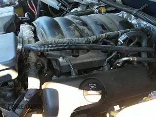 2014 Chevrolet Silverado 1500 LT with VIN 3GCPCREH4EG451282, listed as a IAAI auction lot 43481504 with 177,882 mi miles and . Bid and sale history available at DreamBid. Image 18.