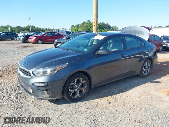 2019 Kia Forte LXS z VIN 3KPF24ADXKE139561, wystawiony jako IAAI lot #42188481 z przebiegiem 119 215 mil mil oraz . Historia ofert i sprzedaży dostępna na DreamBid. Obrazek 17.