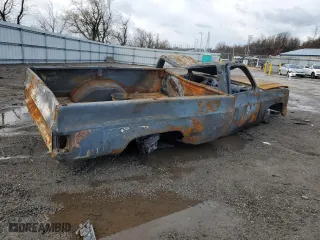 1984 Chevrolet Pickup with VIN 2GCDC14H2E1212960, listed as a Copart auction lot 48956945 with 0 mi miles and Salvage Title. Bid and sale history available at carsss.com. Image 3.