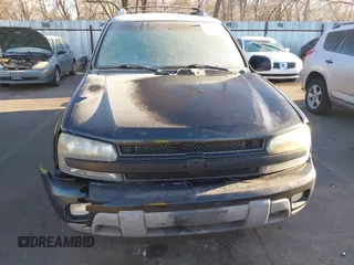 2004 Chevrolet TrailBlazer EXT LT with VIN 1GNET16S446230100, listed as a IAAI auction lot 41389119 with 177,363 mi miles. Bid and sale history available at carsss.com. Image 6.
