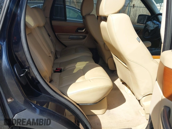 2006 Land Rover Range Rover Sport HSE with VIN SALSF25466A902517, listed as a IAAI auction lot 41722213 with 148,277 mi miles and . Bid and sale history available at DreamBid. Image 8.