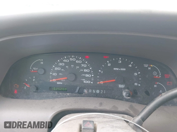 2004 Ford Excursion с VIN 1FMNU44S24EA00941, выставлен на аукционе IAAI как лот 42523737 с пробегом 162 528 миль миль и . История ставок и продаж доступна на DreamBid. Изображение 7.
