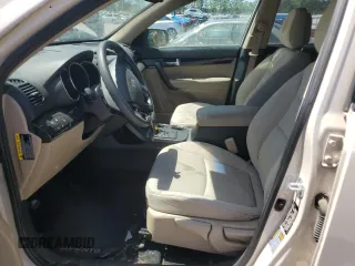 2011 Kia Sorento LX with VIN 5XYKT4A19BG048883, listed as a Copart auction lot 53777975 with 97,291 mi miles and Clean Title. Bid and sale history available at carsss.com. Image 7.