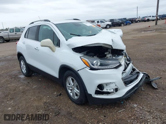 2017 Chevrolet Trax LT with VIN KL7CJLSB9HB063508, listed as a IAAI auction lot 41041755 with 84,405 mi miles. Bid and sale history available at carsss.com. Image 1.