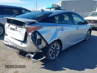 2017 Toyota Prius Two with VIN JTDKBRFU1H3029745, listed as a IAAI auction lot 42091613 with 222,115 mi miles. Bid and sale history available at carsss.com. Image 4.