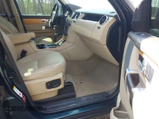 2013 Land Rover LR4 Lux with VIN SALAK2D45DA688674, listed as a IAAI auction lot 41728337 with 177,603 mi miles and . Bid and sale history available at DreamBid. Image 5.