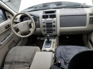 2012 Ford Escape XLT с VIN 1FMCU0D73CKB55395, выставлен на аукционе Copart как лот 80398044 с пробегом 159 656 миль миль и Списание • Salvage title. История ставок и продаж доступна на DreamBid. Изображение 8.