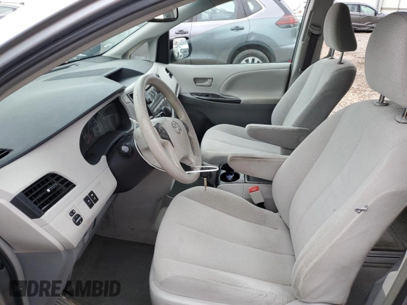 2013 Toyota Sienna LE with VIN 5TDJK3DCXDS053540, listed as a Copart auction lot 50945915 with 210,251 mi miles and Salvage Title. Bid and sale history available at carsss.com. Image 7.