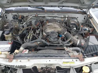 2001 Nissan Xterra XE z VIN 5N1ED28Y41C556596, wystawiony jako IAAI lot #42350162 z przebiegiem 223 187 mil mil oraz . Historia ofert i sprzedaży dostępna na DreamBid. Obrazek 10.
