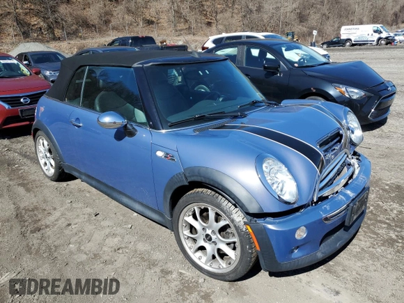 2006 MINI Convertible S with VIN WMWRH33566TJ42639, listed as a Copart auction lot 49452255 with 81,733 mi miles and Salvage title. Bid and sale history available at DreamBid. Image 4.