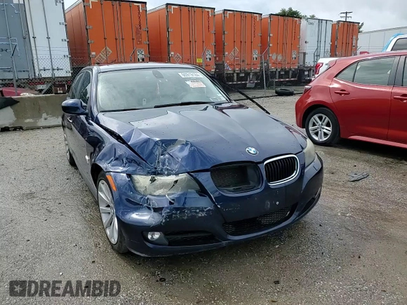 2011 BMW 3 Series 328i xDrive z VIN WBAPK5G57BNN27947, wystawiony jako Copart lot #60919184 z przebiegiem Nie podano mil oraz Szkody całkowita. Historia ofert i sprzedaży dostępna na DreamBid. Obrazek 11.