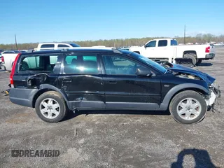 2006 Volvo XC70 with VIN YV4SZ592061228435, listed as a IAAI auction lot 41978481 with 261,784 mi miles. Bid and sale history available at carsss.com. Image 14.