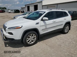 2017 Jeep Cherokee Latitude с VIN 1C4PJMCB7HW546190, выставлен на аукционе Copart как лот 58212075 с пробегом 62 238 миль миль и Списание • Salvage title. История ставок и продаж доступна на DreamBid. Изображение 1.
