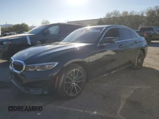 2022 BMW 3 Series 330e with VIN 3MW5P7J02N8C63335, listed as a Copart auction lot 43612135 with 8,535 mi miles and Salvage Title. Bid and sale history available at carsss.com. Image 1.