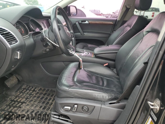 2015 Audi Q7 Premium Plus z VIN WA1LGAFE4FD020958, wystawiony jako Copart lot #60731645 z przebiegiem 105 978 mil mil oraz Szkoda całkowita • Salvage title. Historia ofert i sprzedaży dostępna na DreamBid. Obrazek 7.