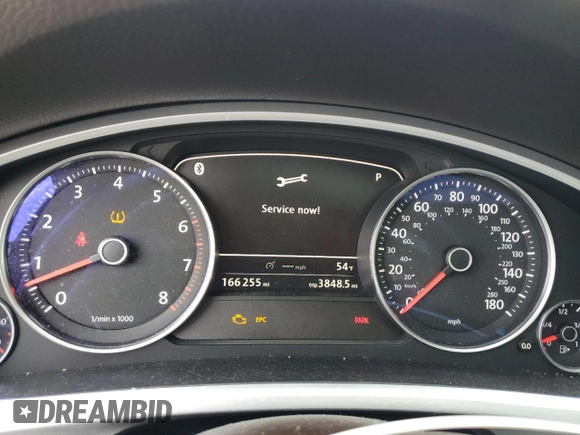 2012 Volkswagen Touareg Sport with VIN WVGEF9BP2CD010668, listed as a Copart auction lot 55306485 with 166,255 mi miles and Clean Title. Bid and sale history available at DreamBid. Image 9.