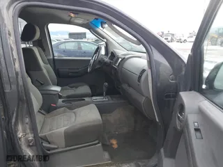 2005 Nissan Xterra S with VIN 5N1AN08W55C640026, listed as a IAAI auction lot 41031437 with 232,305 mi miles. Bid and sale history available at carsss.com. Image 5.