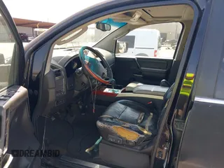 2005 Infiniti QX56 with VIN 5N3AA08C35N800594, listed as a IAAI auction lot 42110869 with 271,172 mi miles and . Bid and sale history available at DreamBid. Image 5.