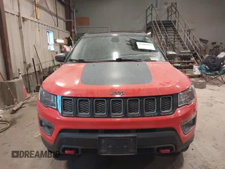 2017 Jeep Compass Trailhawk with VIN 3C4NJDDB1HT646801, listed as a IAAI auction lot 41401859 with 111,339 mi miles and . Bid and sale history available at DreamBid. Image 13.