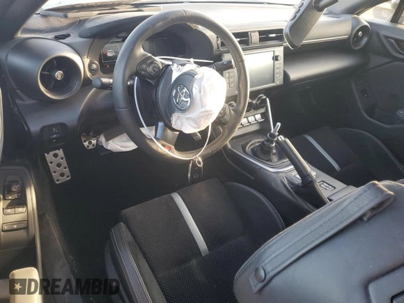 2022 Toyota GR86 Premium with VIN JF1ZNBE12N9754001, listed as a Copart auction lot 79125114 with 9,750 mi miles and Salvage Title. Bid and sale history available at carsss.com. Image 8.