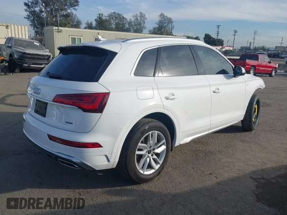 2023 Audi Q5 S line Premium with VIN WA1GAAFYXP2116782, listed as a IAAI auction lot 41178113 with 15,894 mi miles. Bid and sale history available at carsss.com. Image 4.