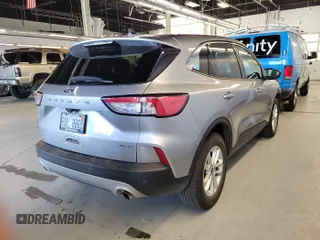 2022 Ford Escape SE with VIN 1FMCU9G68NUB32497, listed as a IAAI auction lot 42727937 with 64,577 mi miles and . Bid and sale history available at DreamBid. Image 19.