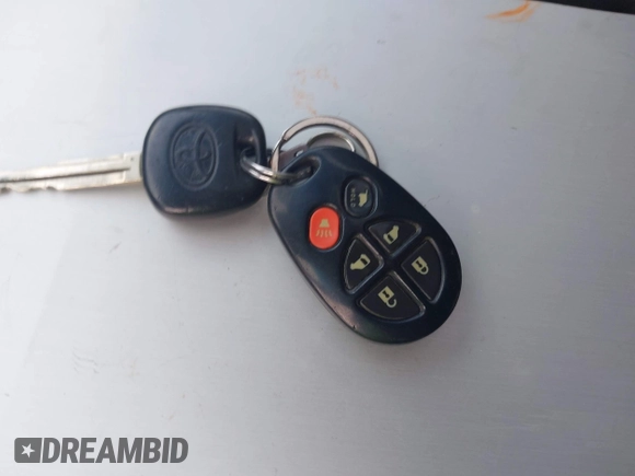 2006 Toyota Sienna XLE with VIN 5TDBA22C46S060507, listed as a IAAI auction lot 41979176 with 171,138 mi miles and . Bid and sale history available at DreamBid. Image 11.