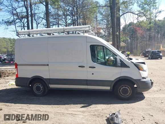 2016 Ford Transit Cargo with VIN 1FTYE1CM1GKA17395, listed as a IAAI auction lot 41892013 with 188,016 mi miles. Bid and sale history available at carsss.com. Image 14.