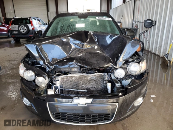 2013 Chevrolet Sonic LT with VIN 1G1JC6SG3D4142228, listed as a Copart auction lot 43033075 with 124,204 mi miles and Salvage Title. Bid and sale history available at carsss.com. Image 5.