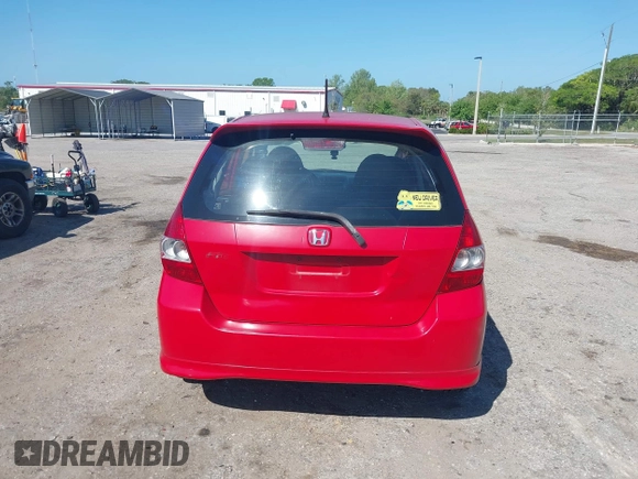 2007 Honda Fit Sport with VIN JHMGD38657S014356, listed as a IAAI auction lot 41942268 with 198,852 mi miles. Bid and sale history available at carsss.com. Image 17.