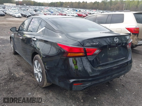 2024 Nissan Altima S with VIN 1N4BL4BV3RN436752, listed as a IAAI auction lot 41875130 with 8,250 mi miles and . Bid and sale history available at carsss.com. Image 3.