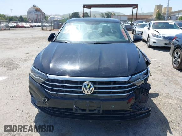 2019 Volkswagen Jetta S с VIN 3VWC57BU5KM055239, выставлен на аукционе IAAI как лот 42093866 с пробегом 69 787 миль миль и . История ставок и продаж доступна на DreamBid. Изображение 13.
