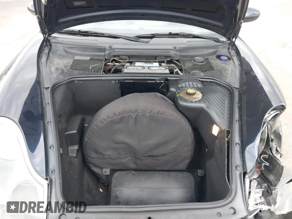 2003 Porsche Boxster S с VIN WP0CB29853U662035, выставлен на аукционе IAAI как лот 41845536 с пробегом 42 026 миль миль и . История ставок и продаж доступна на DreamBid. Изображение 10.
