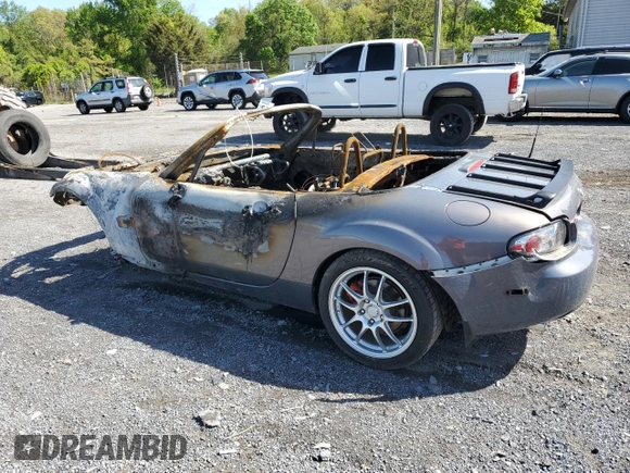 2006 Mazda MX-5 Miata Grand Touring with VIN JM1NC25F460112931, listed as a Copart auction lot 55042245 with Not provided miles and Salvage title. Bid and sale history available at DreamBid. Image 2.
