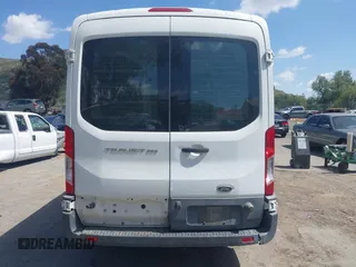 2016 Ford Transit Cargo z VIN 1FTBW2CM4GKA02611, wystawiony jako IAAI lot #41845080 z przebiegiem 175 109 mil mil oraz . Historia ofert i sprzedaży dostępna na DreamBid. Obrazek 15.