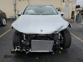 2023 Mercedes-Benz EQE 350 z VIN 4JGGM1CB2PA014522, wystawiony jako Copart lot #82137063 z przebiegiem 2 065 mil mil oraz . Historia ofert i sprzedaży dostępna na DreamBid. Obrazek 5.