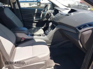 2015 Ford Escape SE with VIN 1FMCU0G78FUB96030, listed as a IAAI auction lot 41949876 with 172,940 mi miles. Bid and sale history available at carsss.com. Image 5.